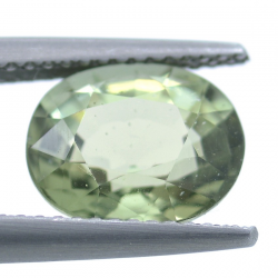 3.16 ct Green Apatite Oval Cut