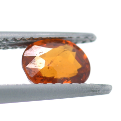 1,28ct Spessartine Granat im Ovalschliff