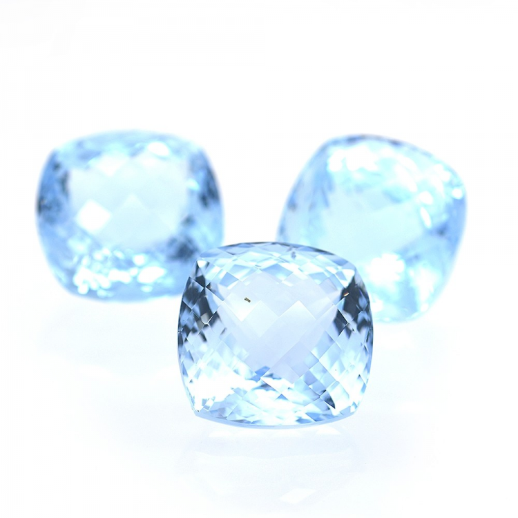 82.42ct Set Blau Topaz Kissen Schnitt mit Schachbrett