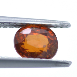 1.21ct Granato Spessartino Facettato Ovale