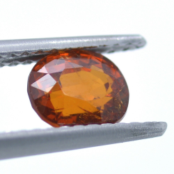 1.21ct Granato Spessartino Facettato Ovale