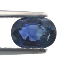 0,95 ct blauer Saphir im Ovalschliff 6,7 x 5,4 mm