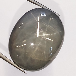 52.56ct Saphir Étoilé Cabochon Ovale