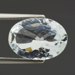 3.73ct Aigue-marine Taille Ovale