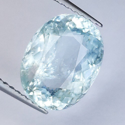 3.03ct Acquamarina in Faccettato Ovale