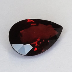 1.97ct Grenat Rhodolite Taille Poire