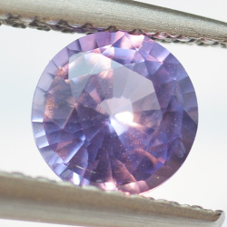 0.92ct Change Color Sapphyre Round Cut