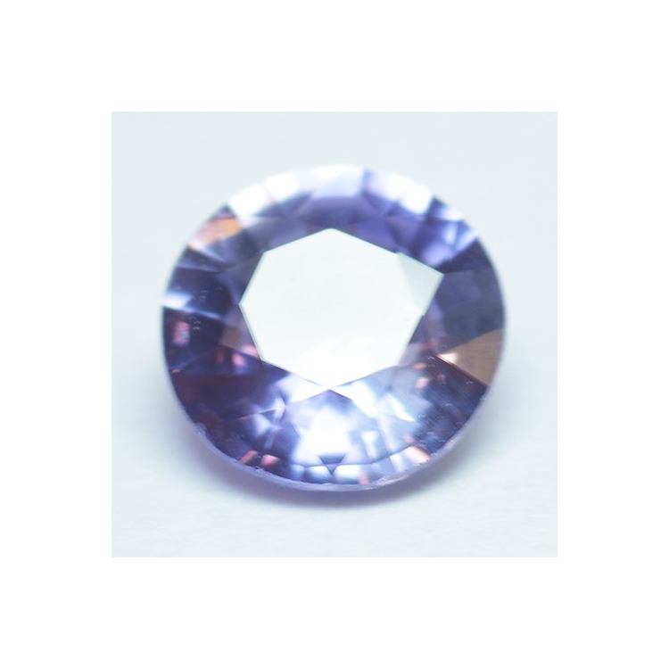 0.90ct Change Color Sapphyre Round Cut