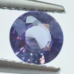 0.90ct Change Color Sapphyre Round Cut