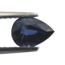 Zaffiro blu a taglio ovale da 1,23 ct, 7 x 5,1 mm