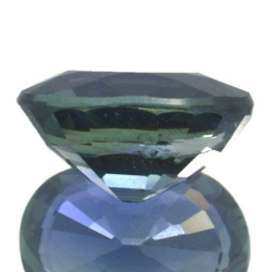 Saphir bleu 1,23 ct taille ovale 6,7x4,9 mm