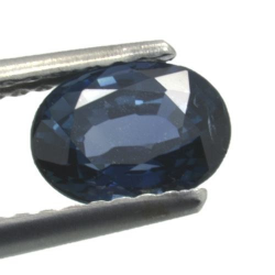 1,14 ct blauer Saphir im Ovalschliff 6,9 x 5,1 mm