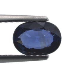 Saphir bleu 0,90 ct taille ovale 7,0x5,1 mm