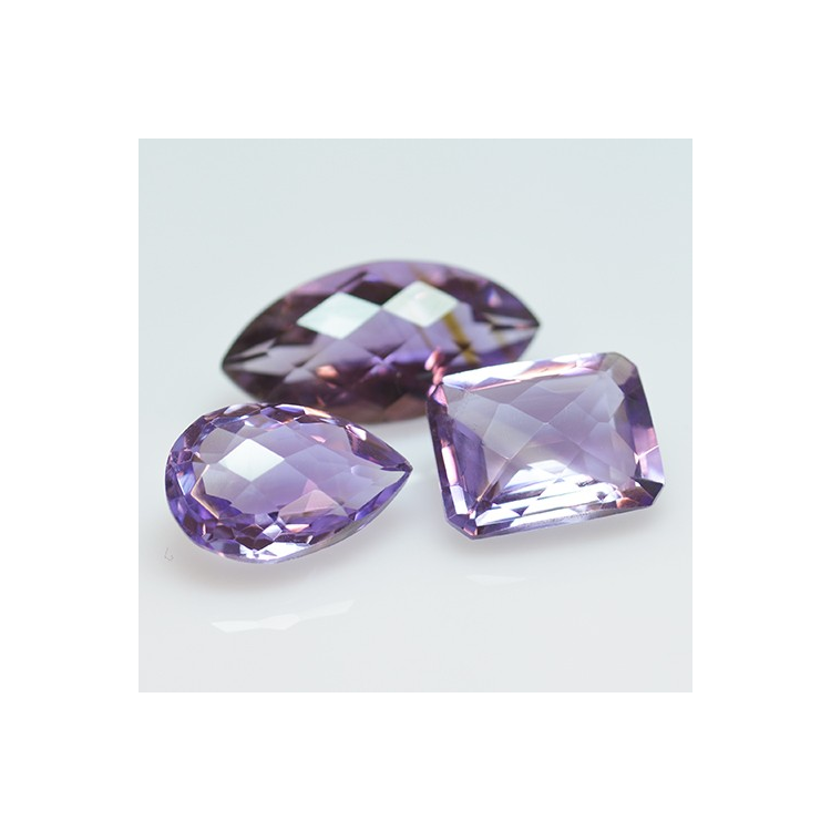 10.99ct Set Amethysts Various Shapes whith Chessboard