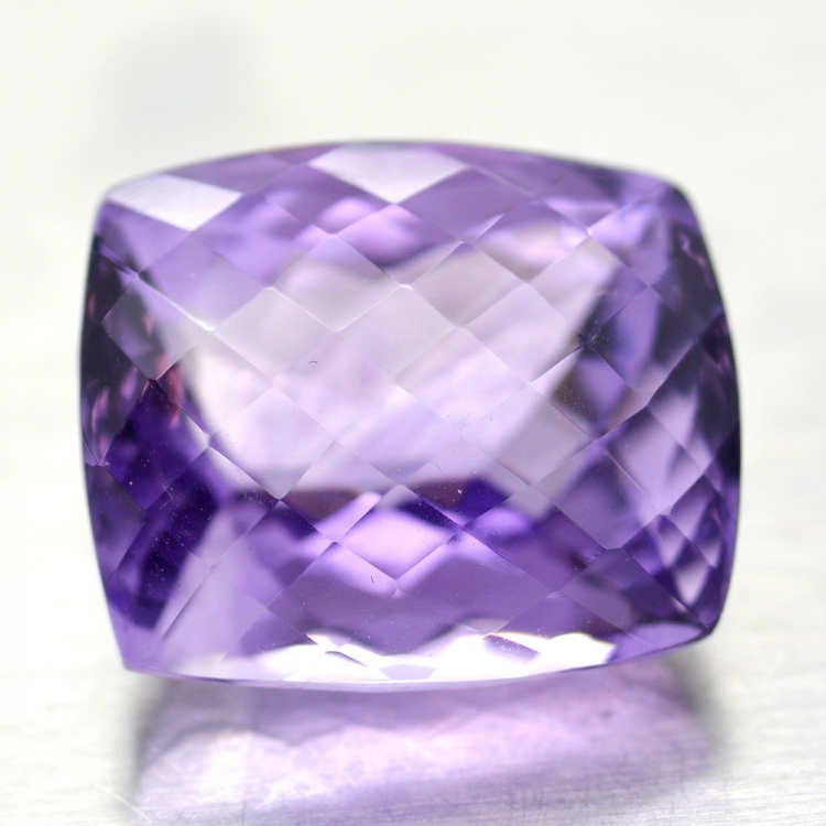 34.79ct Amethyst Kissen Schnitt mit Schachbrett