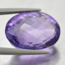 24.38ct Amethyst Oval Cut with Chessboard