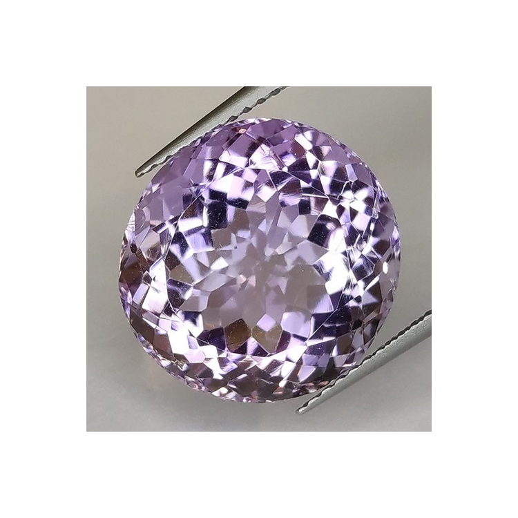 11,05 ct Amethyst im ovalen Schnitt 14,21 x 14,80 mm