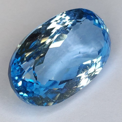 11.60ct Topaze Bleu Taille Ovale