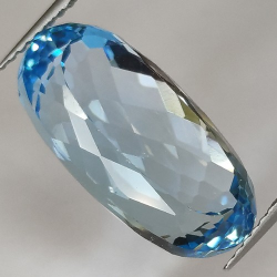 14.50ct Topacio Azul Talla Ovalada