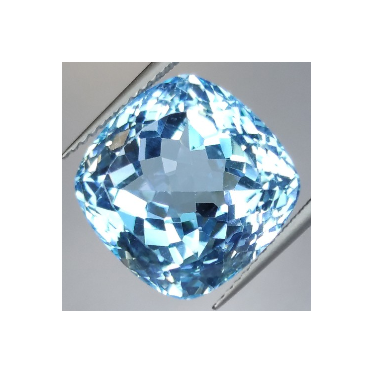 20.93ct Blau Topas Kissen Schnitt