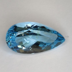 15.71ct Topaze Bleu Taille Poire