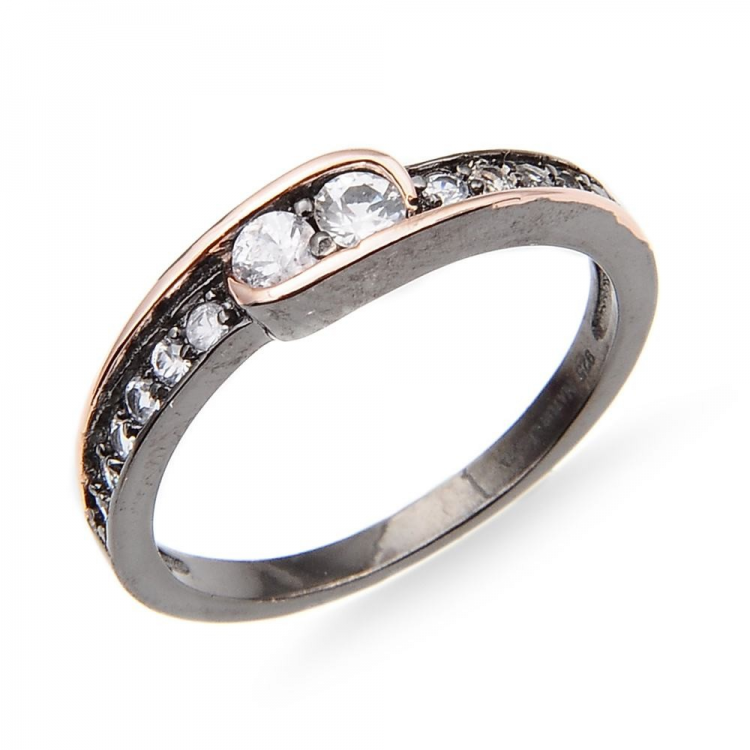 White Sapphire & 925 Sterling Silver Ring