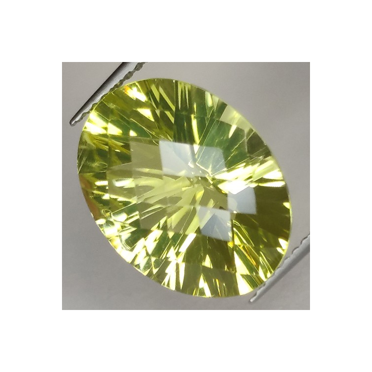 8.07ct Cuarzo Limón Talla Ovalada Cóncavo Damero