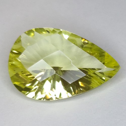 6.07ct Zitronenquarz Birne Schnitt konkav Schachbrett