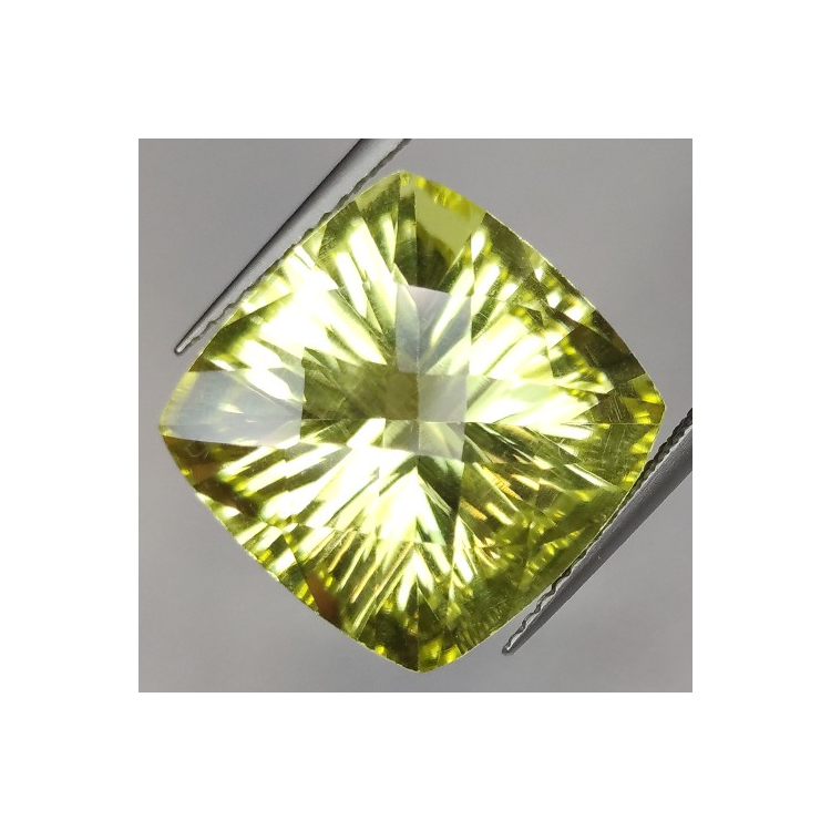 11.11ct Lemon Quartz Cushion Cut Concave Chessboard