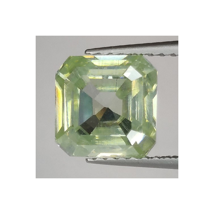 2.49ct Moissanite Facettato Smeraldo