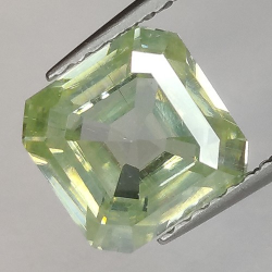 2.49ct Moissanita Talla Esmeralda