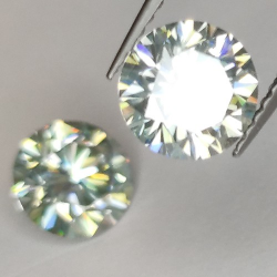 2.67ct Moissanite Round Cut 7mm approx