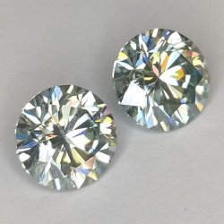 2.67ct Moissanite Round Cut 7mm approx