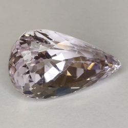 8.23ct Kunzit Birne Schnitt