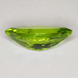 Edelstenen GROEN PERIDOT RONDE FACET 4.40ct. 4mm. 15st.