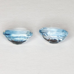 Gems gemstone BLUE TOPAZ OVAL FACETED 4.65ct. 7.0 X 9.1 mm.