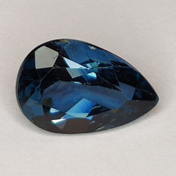 Gemas de TOPACIO AZUL en TALLA FANTASIA de 3.22ct. 7X10mm.