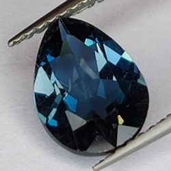 2.03ct TOPACIO LONDRES AZUL en TALLA PERA 9x7mm