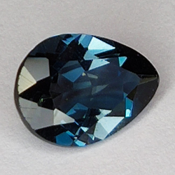 2.03ct TOPACIO LONDRES AZUL en TALLA PERA 9x7mm