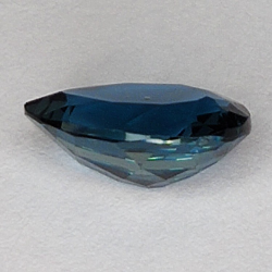 2.03ct TOPACIO LONDRES AZUL en TALLA PERA 9x7mm