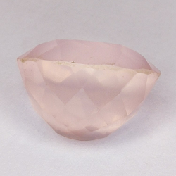 Gem gemstone ROSE QUARTZ OVAL CUT  14.15ct. 16x13mm.