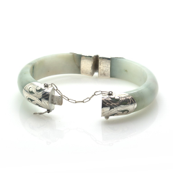 Armband aus Jade und 925 Sterling Silber