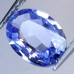 1.68ct Saphir Oval Schnitt