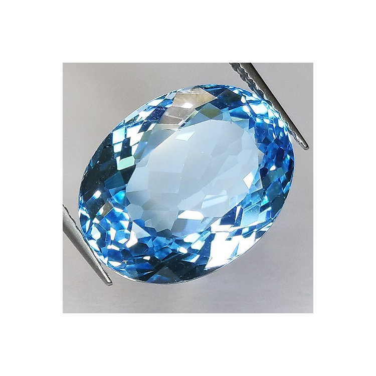 10.41ct Topazio Blu Svizzero Taglio Ovale