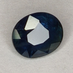 Saphir bleu taille ovale 0.88ct 5,9x5mm