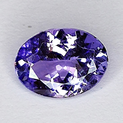 0.88ct Tanzanite taille ovale 6x5mm