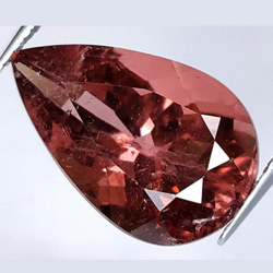 4.66ct Tourmaline Rouge Taille Poire 13.72x8.82mm