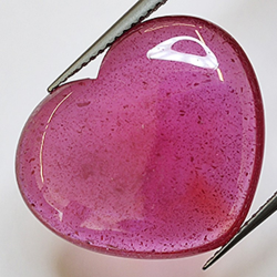 21.27ct Rubis Cabochon Coeur