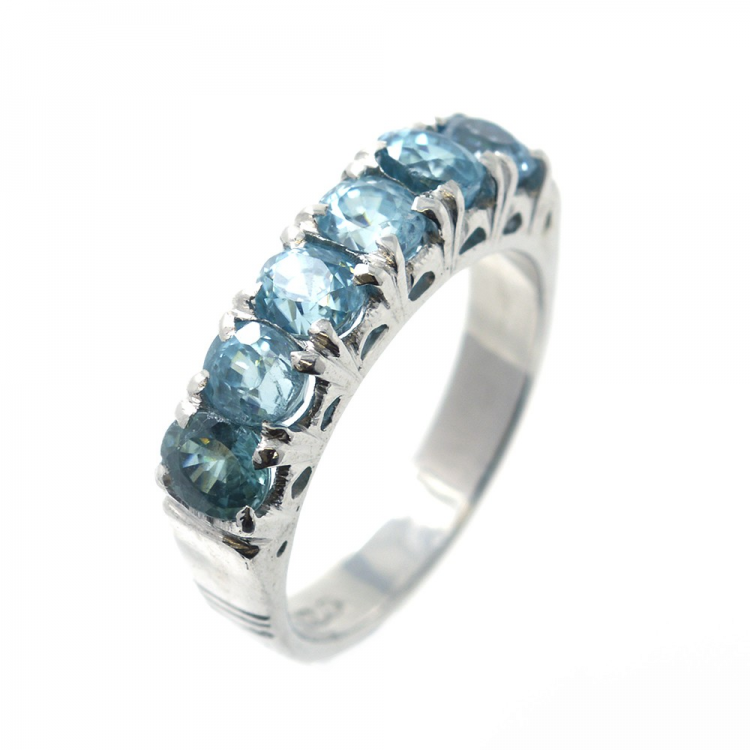 Anello in zircone blu naturale e Argento 925