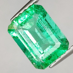 1,23 ct Émeraude Taille Émeraude 7,87x5,91 mm